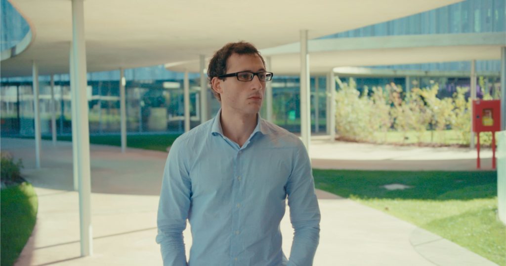 Near Light | 99.media